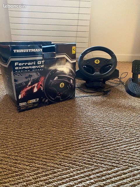 Ferrari GT experience racing wheel (image 5)