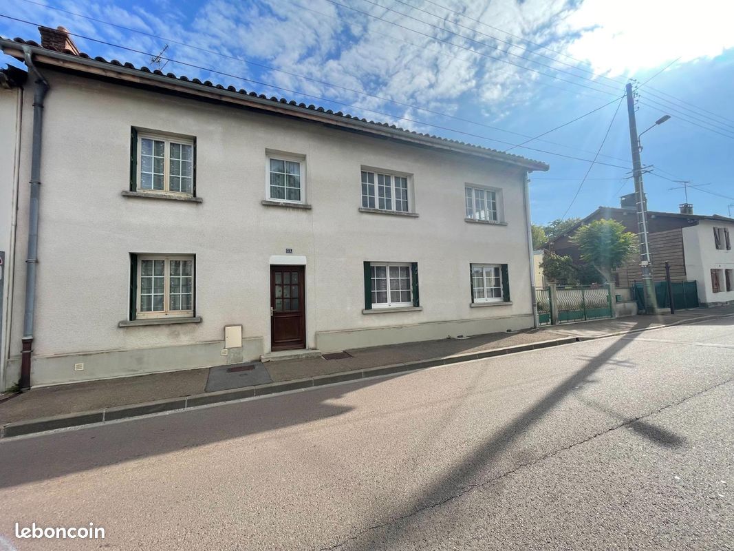Maison 4 pièces 139 m² · à Brienne-le-Château · 139 m² · 137 000 €