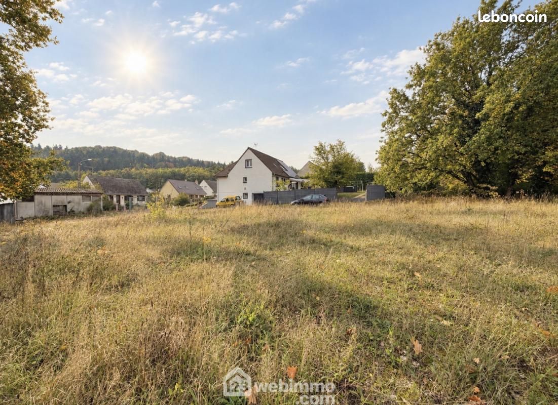 Terrain 570 m² · à Montaigu · 19 000 €