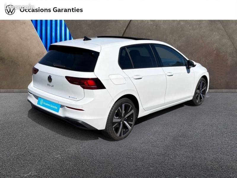 Volkswagen Golf 1.5 eHybrid 204ch VW Edition DSG6 (image 2)