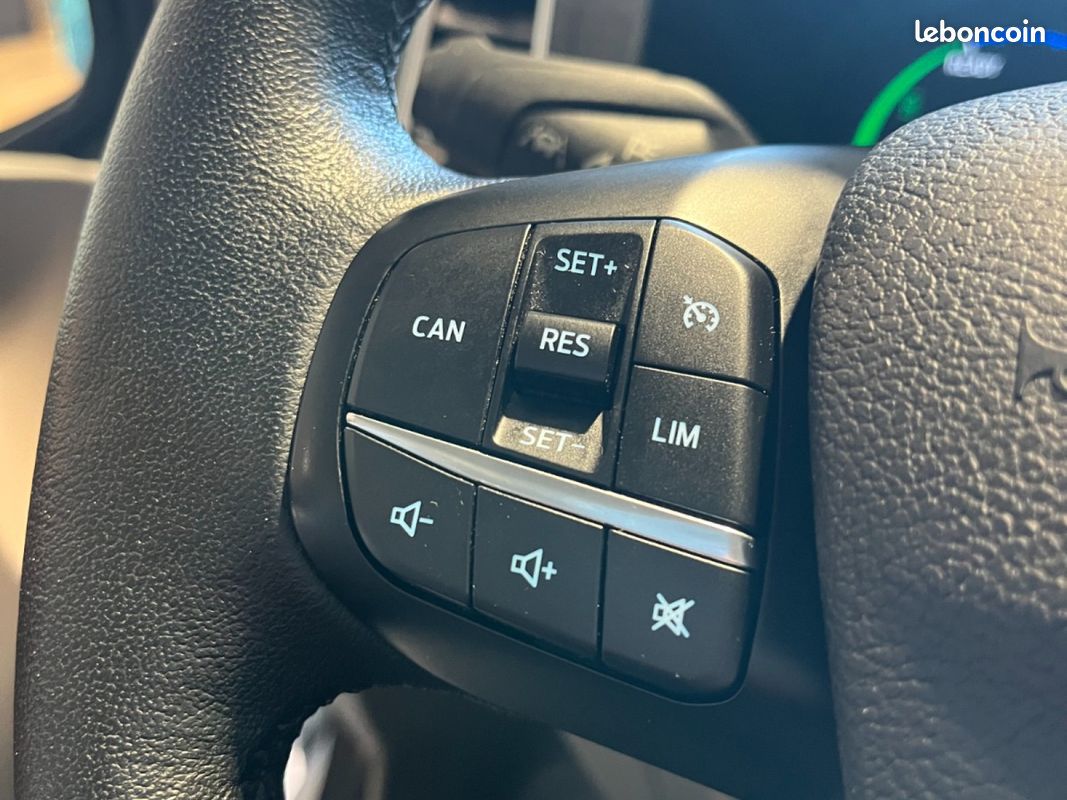 FORD TOURNEO CUSTOM 320 L1H1 1.0 EcoBoost 120 Phev Titanium (image 32)