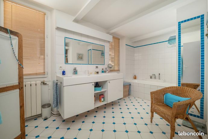 Maison 4 pièces 164 m² — 9