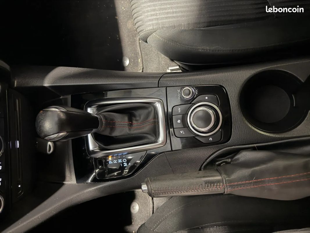 Mazda 3 2.2 D 150ch - Boîte auto - Régulateur de vitesse - Affichage tête haute (image 11)