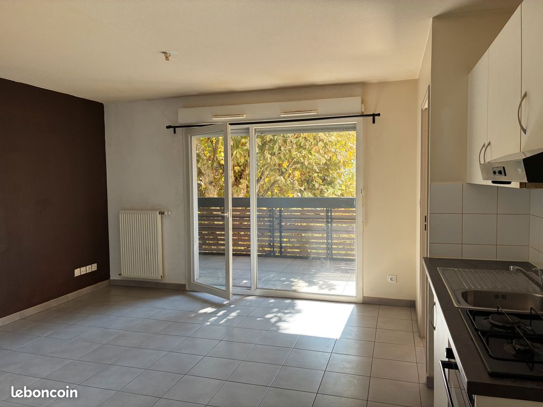 Appartement 3 pièces 51 m² · à Décines-Charpieu · 51 m² · 195 000 €