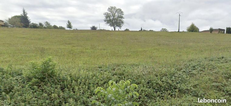 Terrain 6 054 m² Monplaisant
