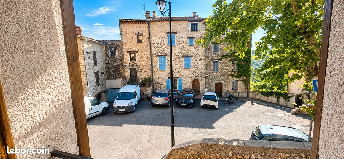 Appartement 2 pièces 54 m² · à Callian · 54 m² · 790 €