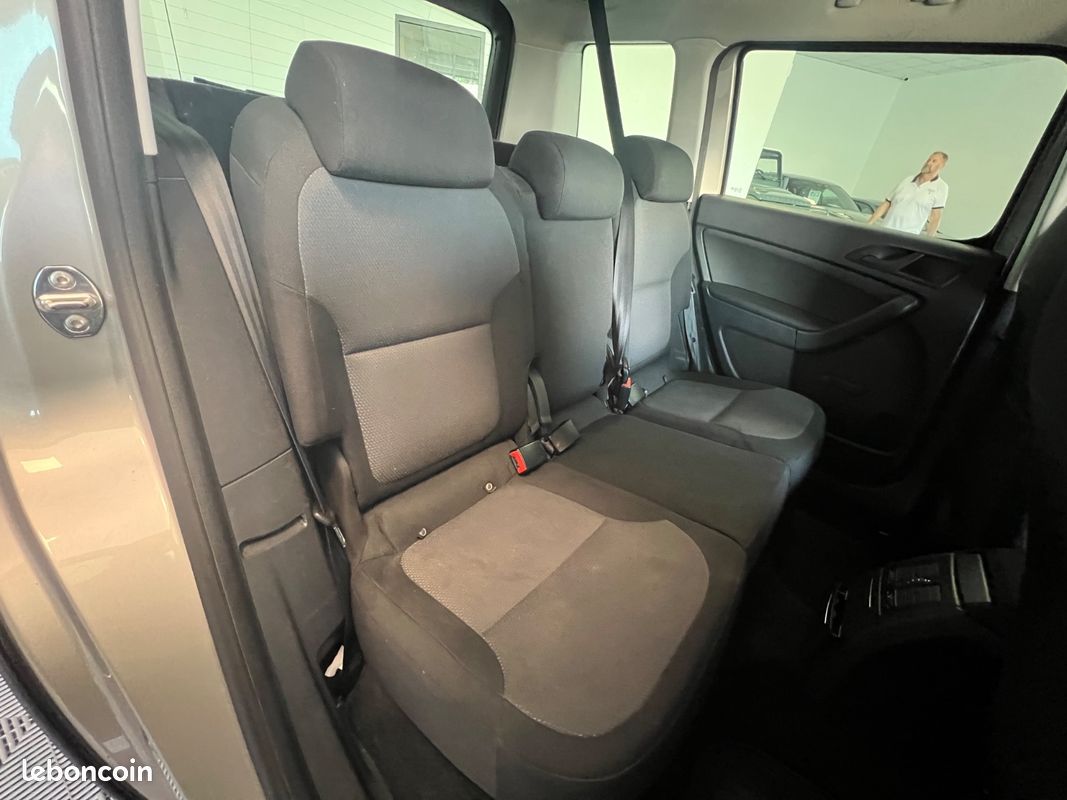 SKODA YETI 1.2 TSI 105 Ambition (image 13)