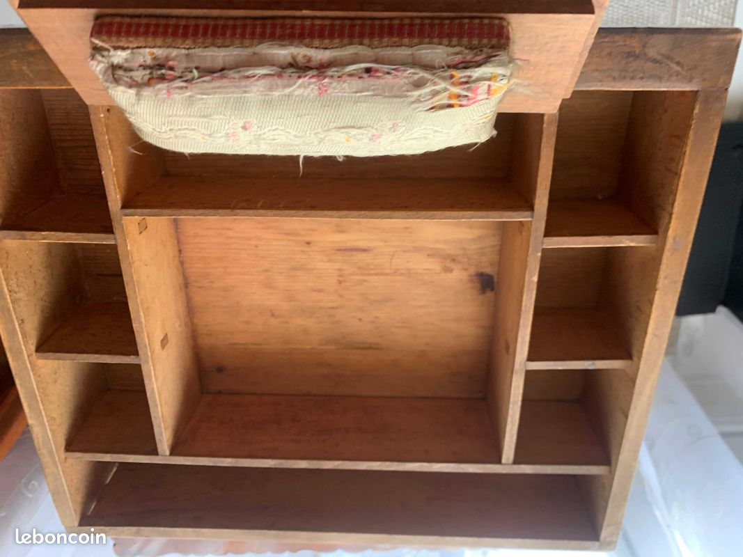 Mobilier très ancien en marqueterie + de 100 anxpour ranger le matériel de couture (image 7)