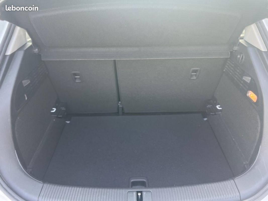 AUDI A1 SPORTBACK 1.2 TFSI 86 Attraction (image 7)