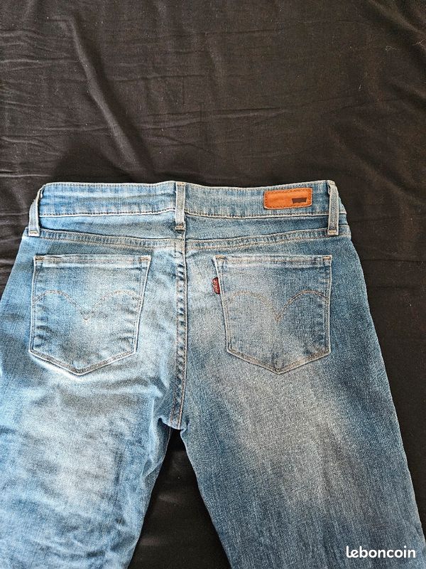 3 Jeans Levis.... (image 10)