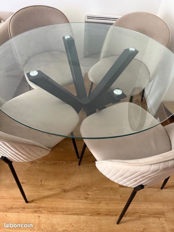 Ensemble chaises + tables (image 4)