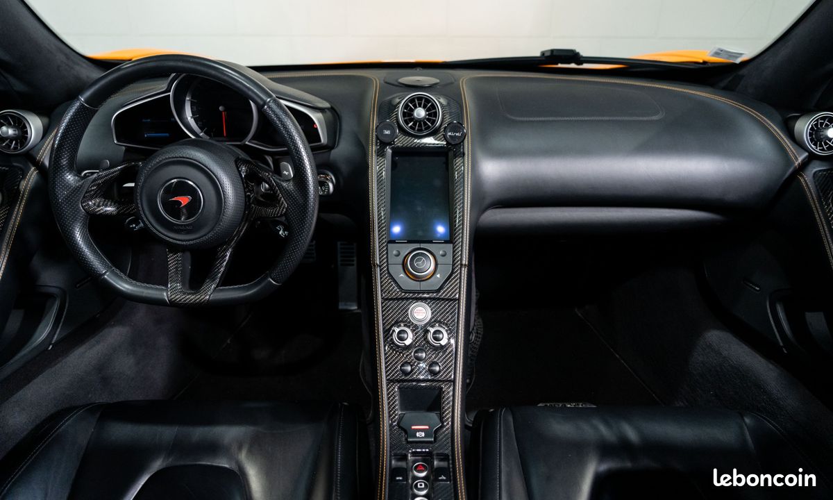 MCLAREN MP4-12C Spider V8 3.8 625 - FRANCAISE / Lift / Echapp. Sport / Carbone / Cuir étendu / Meridian / 1535EMOIS (image 11)