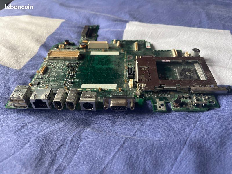 Carte mère PowerBook G3 pismo (image 3)