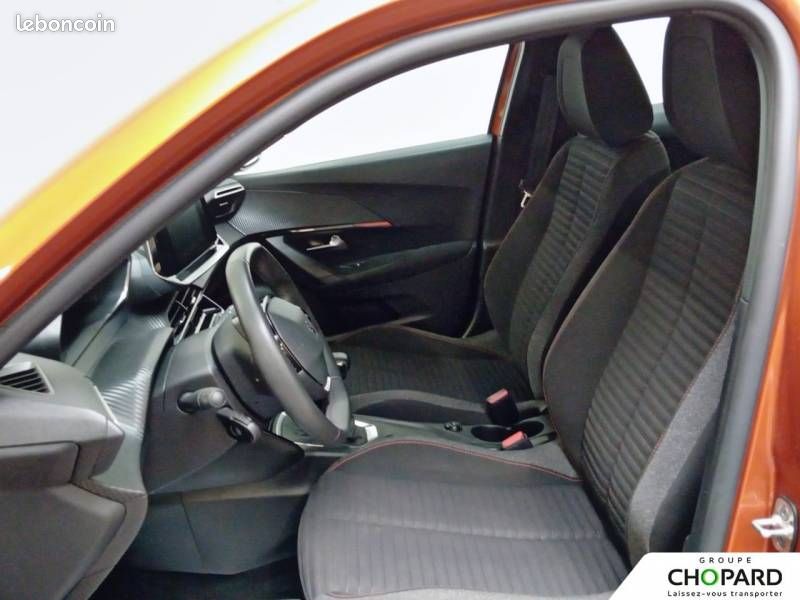 Peugeot 2008 PureTech 100 S&S BVM6 Style (image 12)