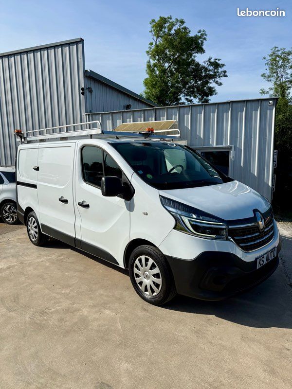 HT:14575 Renault Trafic L1H1 2.0dci 120 80000km/1ere Main/Galerie/Gps/Gruau/TVA/17490 TTC (image 2)