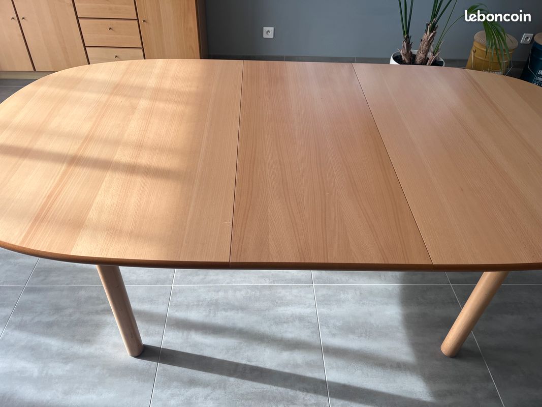 Table 10/12 personnes (image 2)