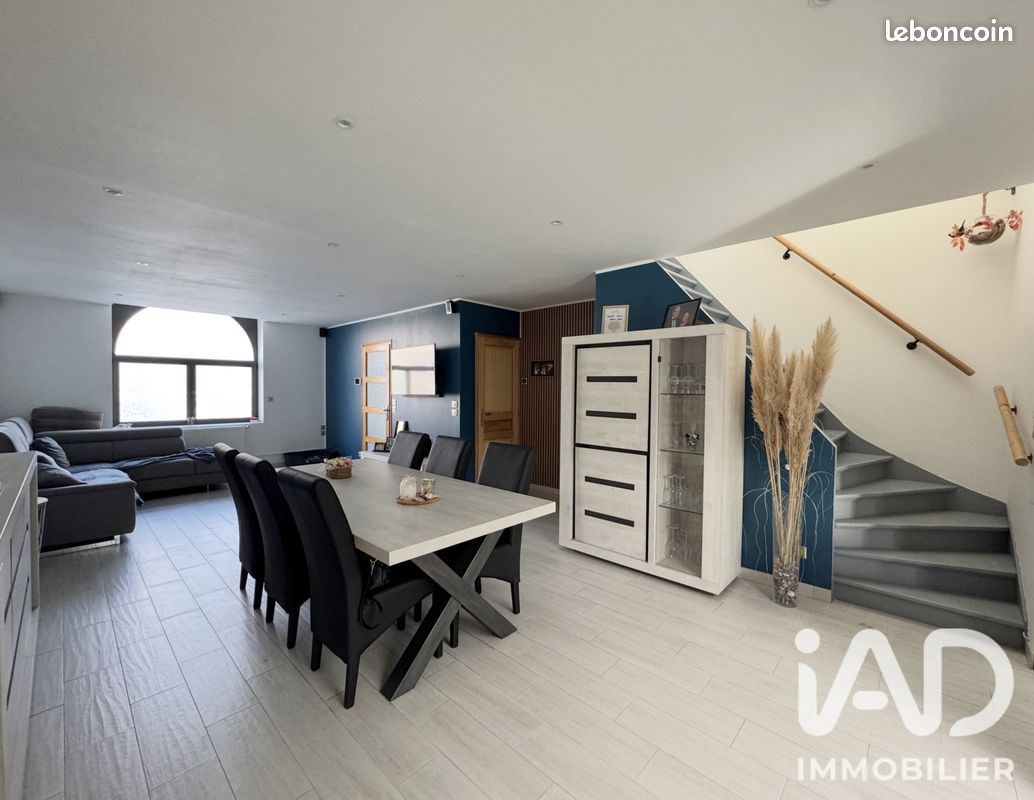 Maison 5 pièces 133 m² · à Roncq · 133 m² · 385 000 €