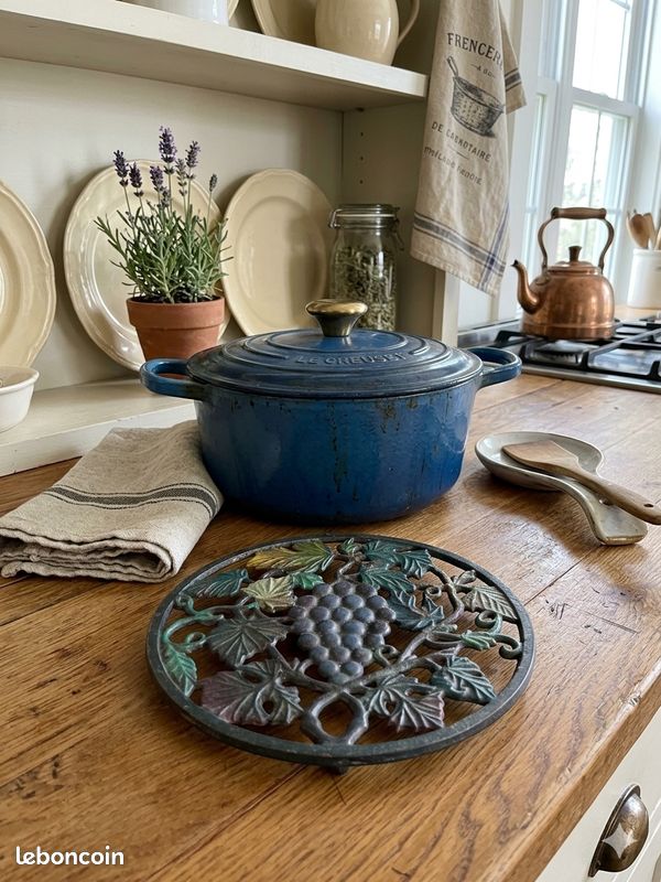 Dessous De Plat Ancien En Fonte Naturelle - Gris, Ustensile Cuisine Vintage