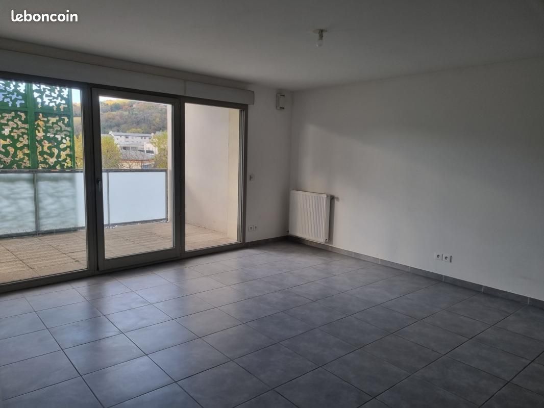 Appartement 3 pièces 67 m² · à Aix-les-Bains · 67 m² · 847 €