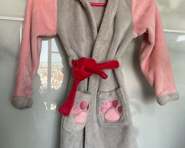 Robe à Capuche Grise Chat/chaton Deux Par Deux Taille 4T, Neuve Sans étiquette, Doublure Dentelle