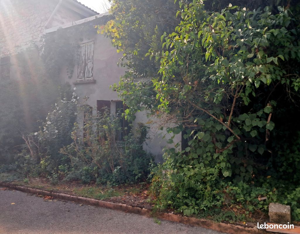 Maison 5 pièces 88 m² · à Crolles · 88 m² · 139 000 €