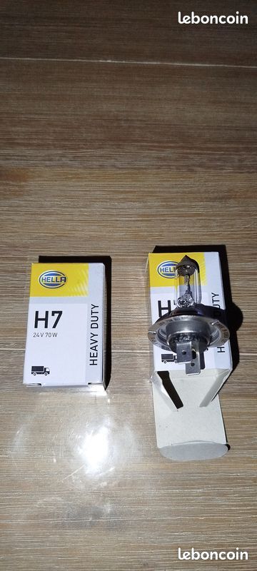 Ampoule Halogène HELLA R2 Heavy Duty 24V 75/70W P45t - Pour Poids Lourds