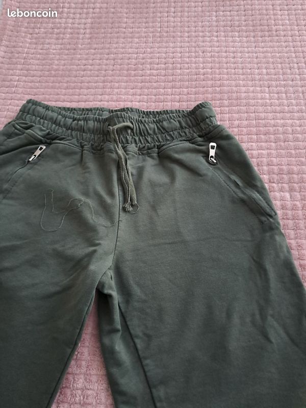 Pantalon femme neuf Vêtements