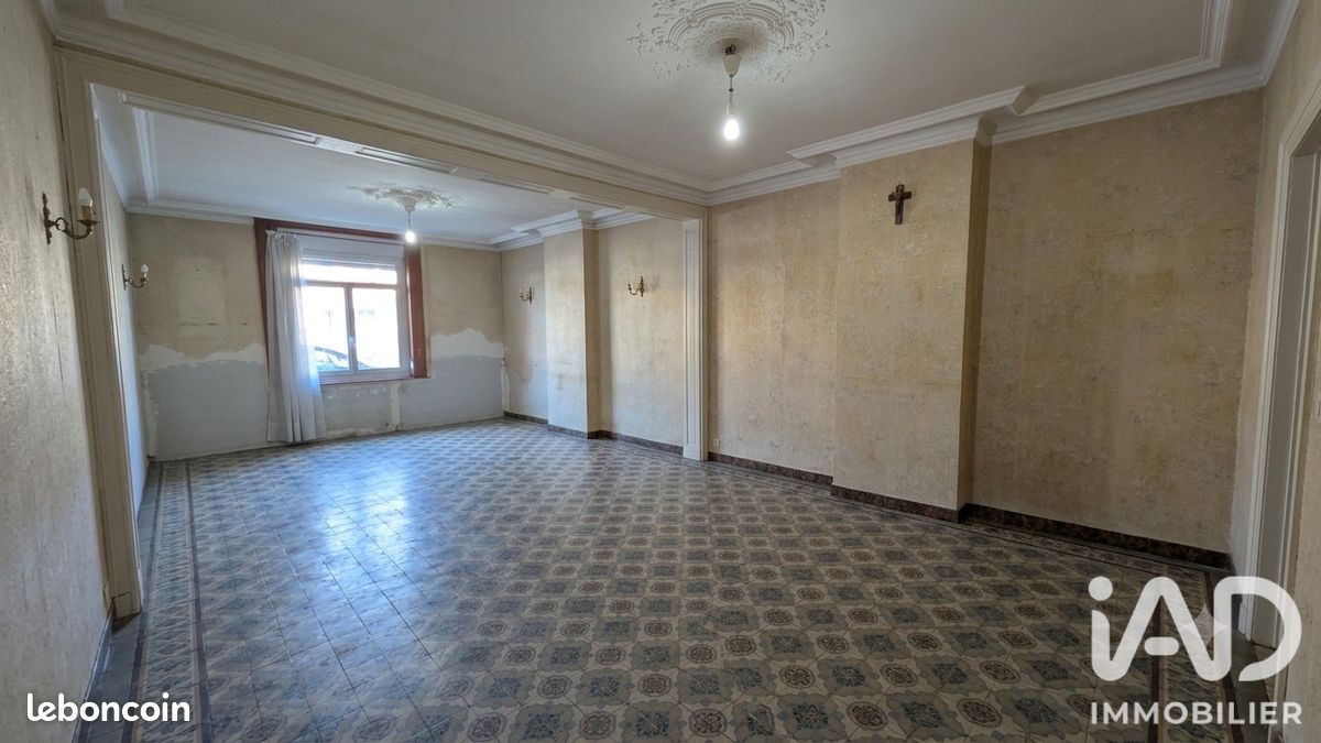 Maison 6 pièces 130 m² · à Hérin · 130 m² · 146 000 €