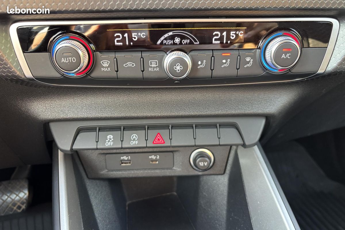 AUDI A1 Sportback 1.0 25 TFSI - 95 - BV S-Tronic SPORTBACK 2019 Advanced COULEUR RARE (image 18)