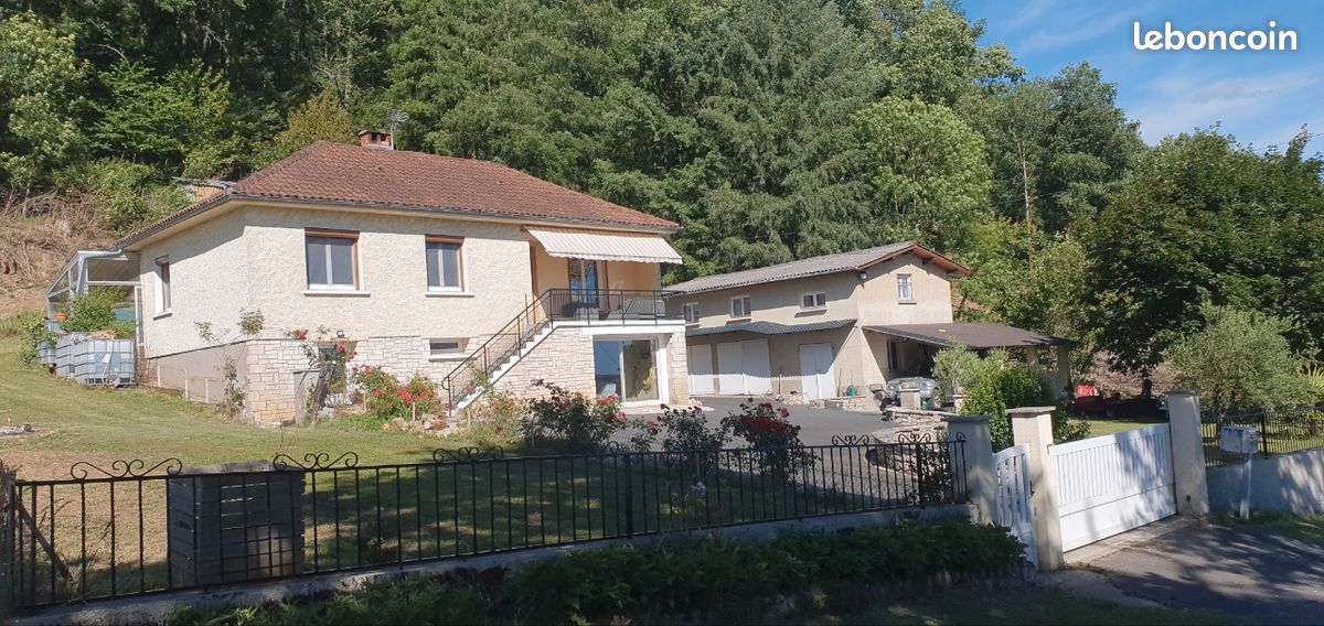 Maison 5 pièces 90 m² · à Bagnac-sur-Célé · 90 m² · 225 000 €