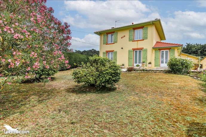 Villa 6 pièces 152 m²