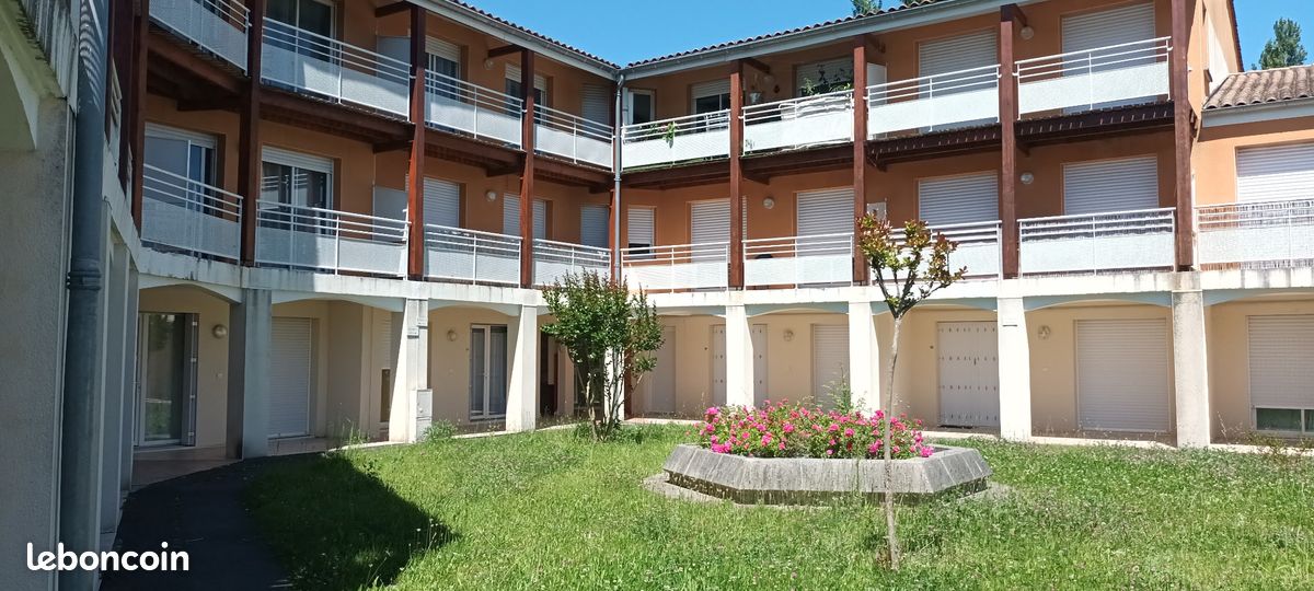 Appartement 1 pièce 33 m² · à La Couronne · 33 m² · 425 €/mois