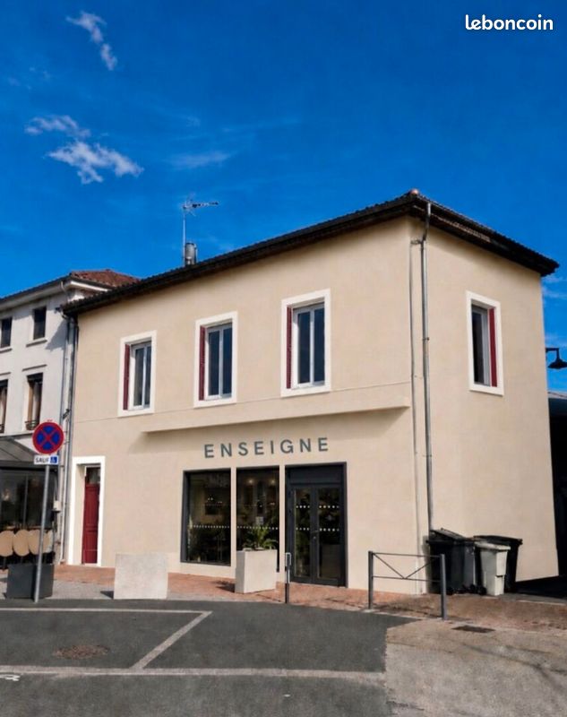 Immeuble 2 pièces 150 m² · à Vernaison · 150 m² · 315 000 €