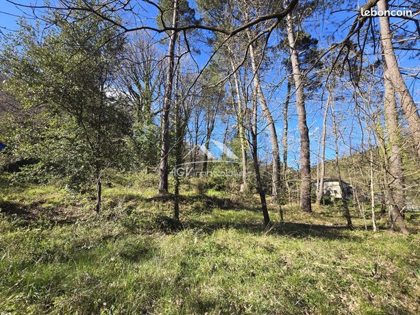 Terrain 1500 m² Portes