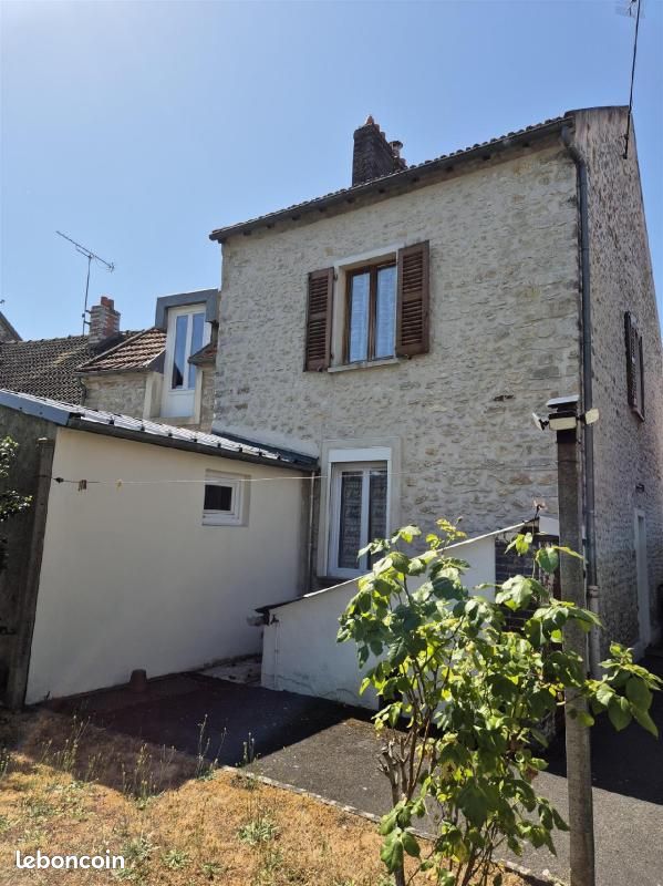 Maison 3 pièces 76 m² · à Maisse · 76 m² · 169 000 €