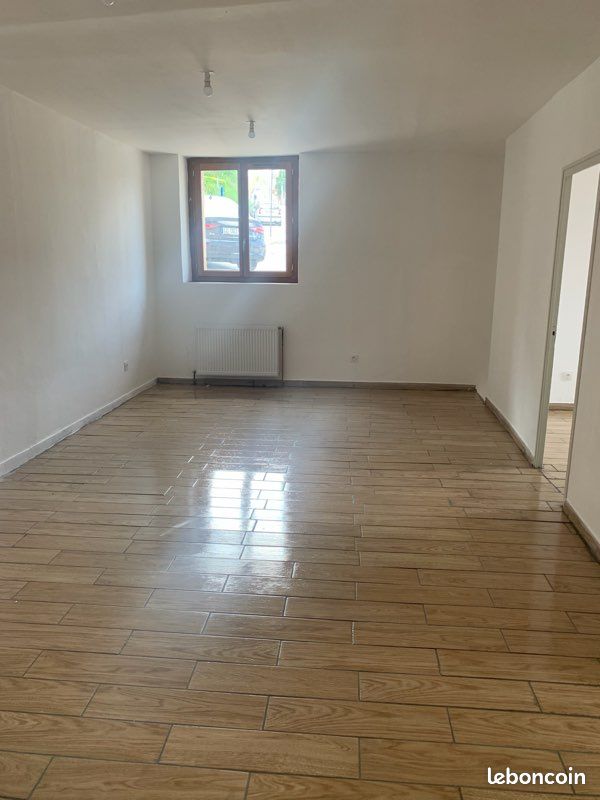 Appartement 3 pièces 70 m² · à Saint-Étienne · 70 m² · 510 €/mois