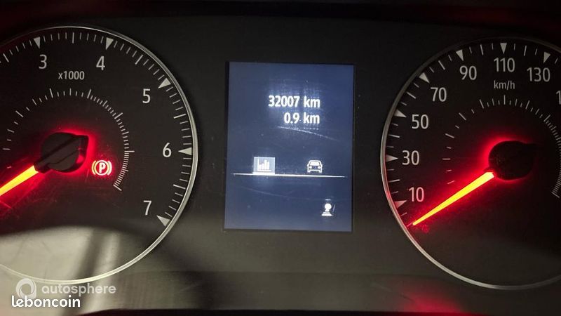 Renault Trafic Véhicule utilitaire ou Société L1H1 3T 2.0 Blue dCi 130ch Confort E6E (image 18)