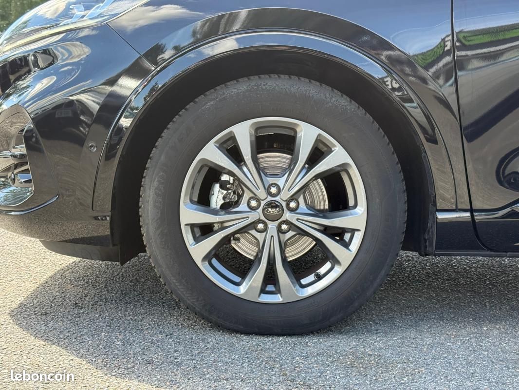 Ford Kuga 2.0 TDCi 120 S&S 4x2 Powershift ST-Line (image 32)