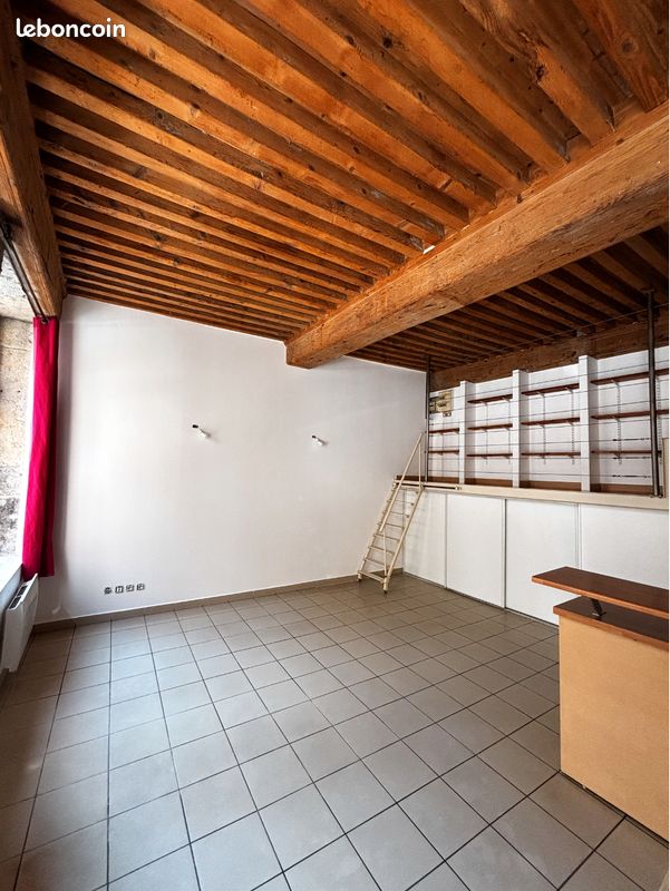 Appartement 1 pièce 36 m² · à Caluire-Et-Cuire · 36 m² · 156 000 €