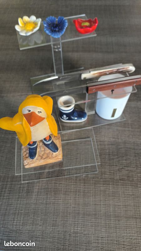 Présentoirs support de vitrine (image 3)