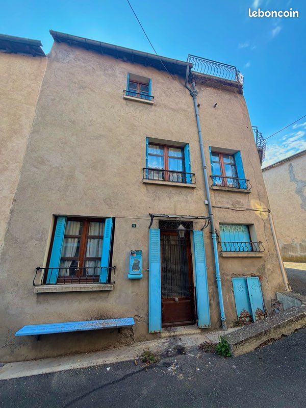 Maison 5 pièces 100 m² · à Auzat-la-Combelle · 100 m² · 39 900 €