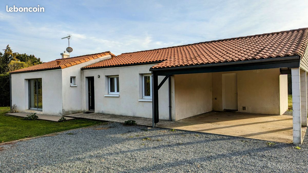 Maison 4 pièces 94 m² · à La Crèche · 94 m² · 850 €/mois