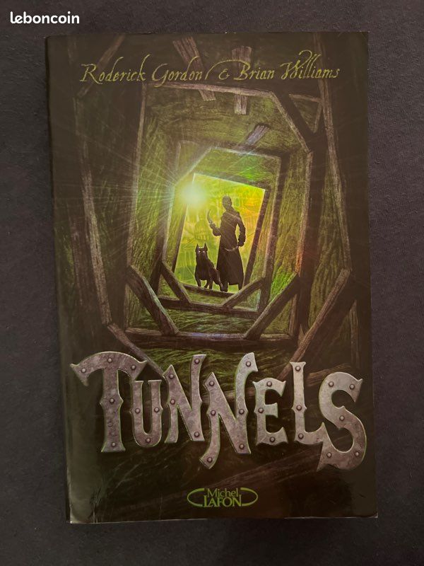 Tunnels (image 1)