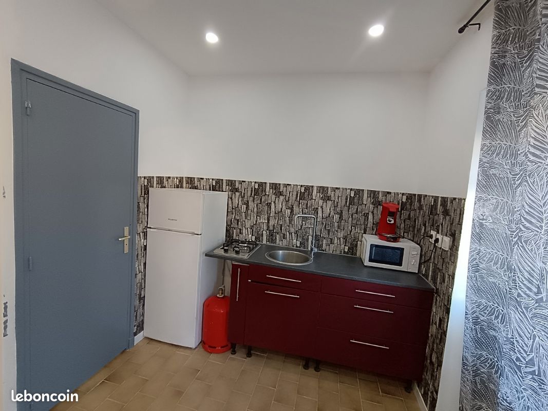 Appartement 1 pièce 25 m² · à Le Coteau · 25 m² · 400 €/mois