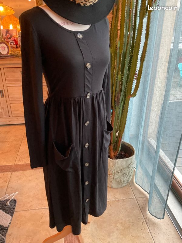 Robe longue noir Shein 36 (image 2)