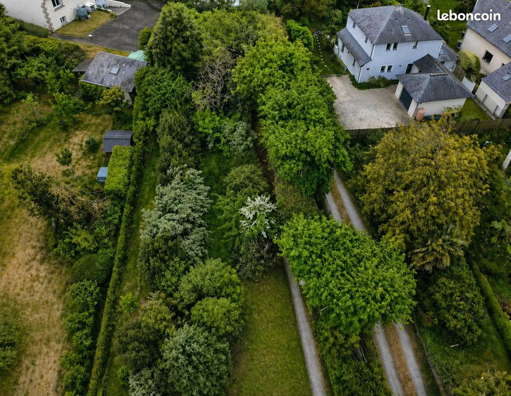 Dinard — Terrain arboré 900 m², plein sud, 2e ligne boulevard du Villou— Vente directe · 375 000 €
