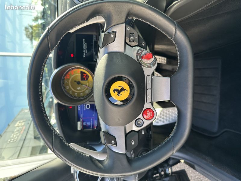 Ferrari GTC4LUSSO V8 3.9 T 610CH (image 33)