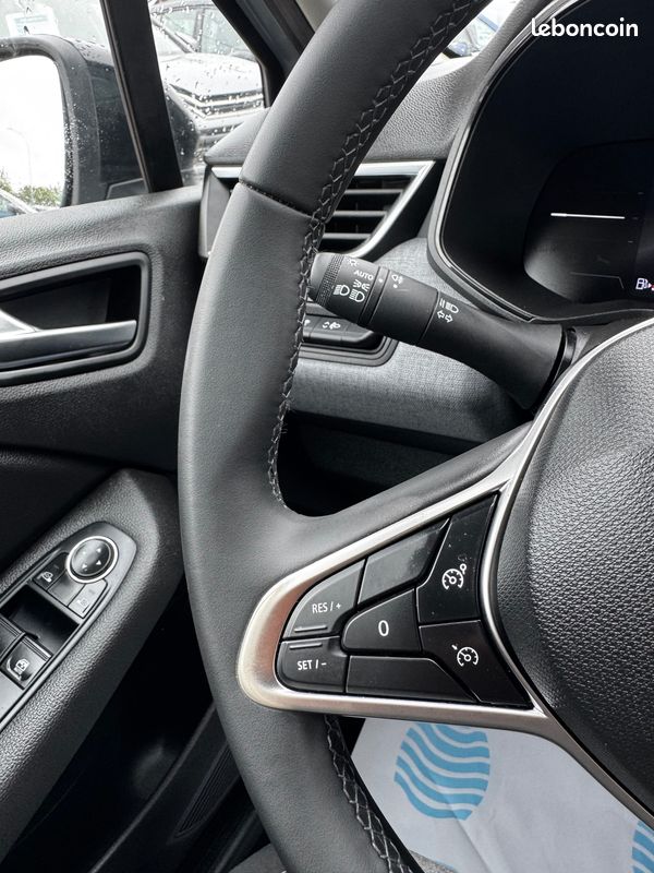 RENAULT Clio V BLUE DCI 100 CV GSR2 ÉVOLUTION TVA RÉCUPÉRABLE (image 22)