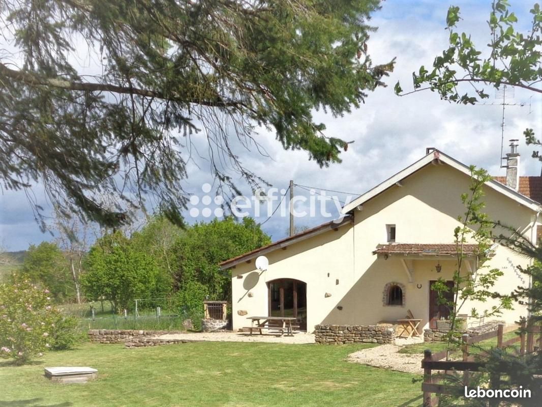 Maison 3 pièces 108 m² · à Colombier-en-Brionnais · 108 m² · 159 000 €