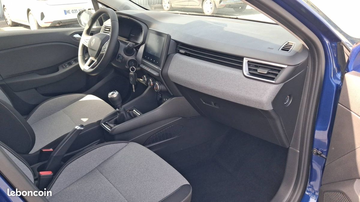 RENAULT Clio TCe 90 ch GSR2 Evolution (image 28)